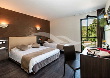 Hôtel-bar-restaurant