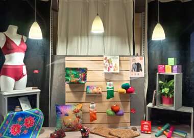 MERCERIE – LAINE – COUTURE - BONNETERIE