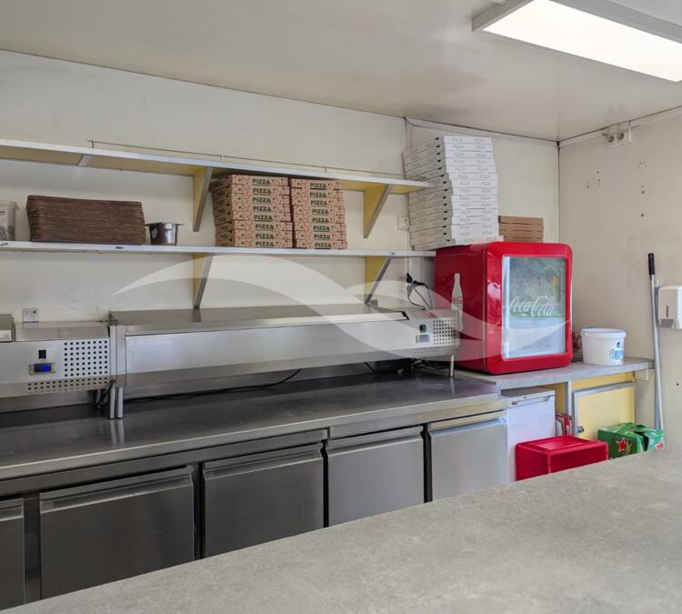 S0117 | Remorque pizza au feu de bois