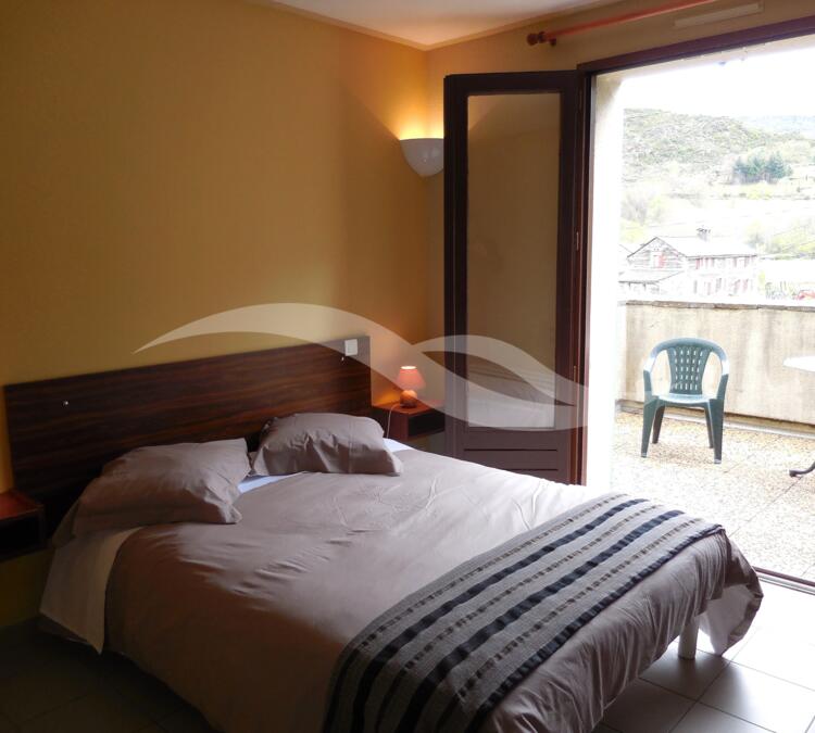 L0502 | HOTEL – RESTAURANT - BAR