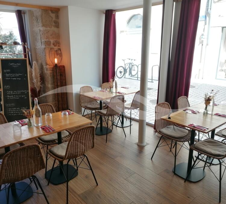 M0384 | RESTAURANT TRADITIONNEL