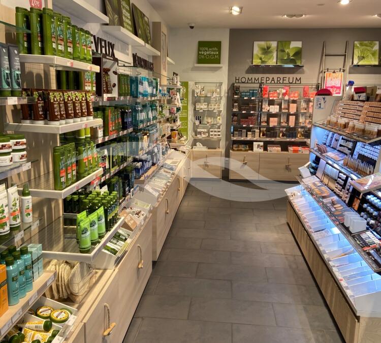 M0399 | MAGASIN ET INSTITUT DE BEAUTE