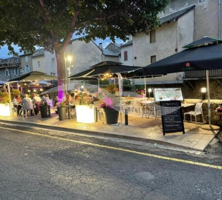 L0500 | HOTEL** - RESTAURANT - BAR